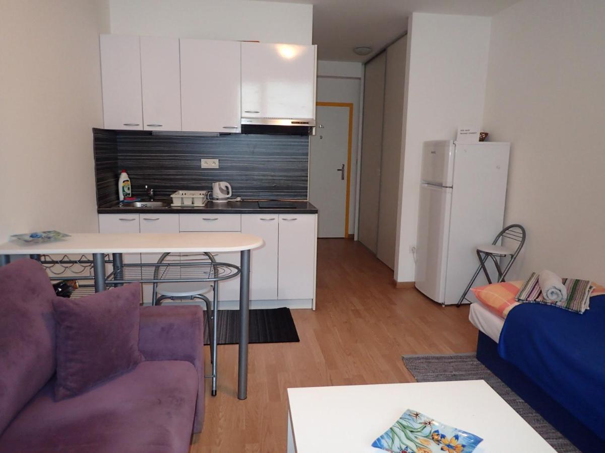 Cozy Apartment براتسيلافا المظهر الخارجي الصورة