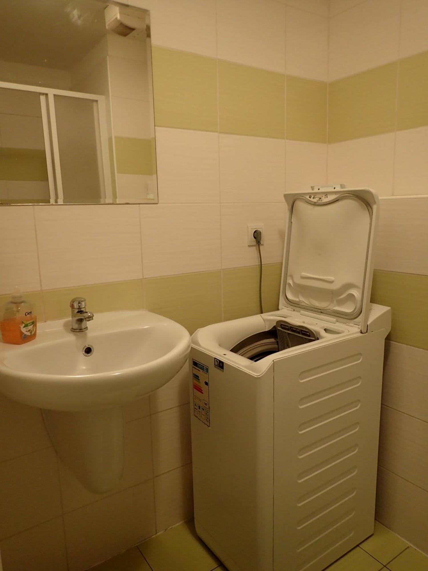 Cozy Apartment براتسيلافا المظهر الخارجي الصورة